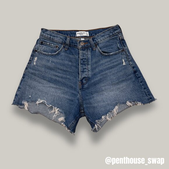 Abercrombie & Fitch Pants - Abercrombie and Fitch High Rise Curve Love Dad Short, Size 27/4